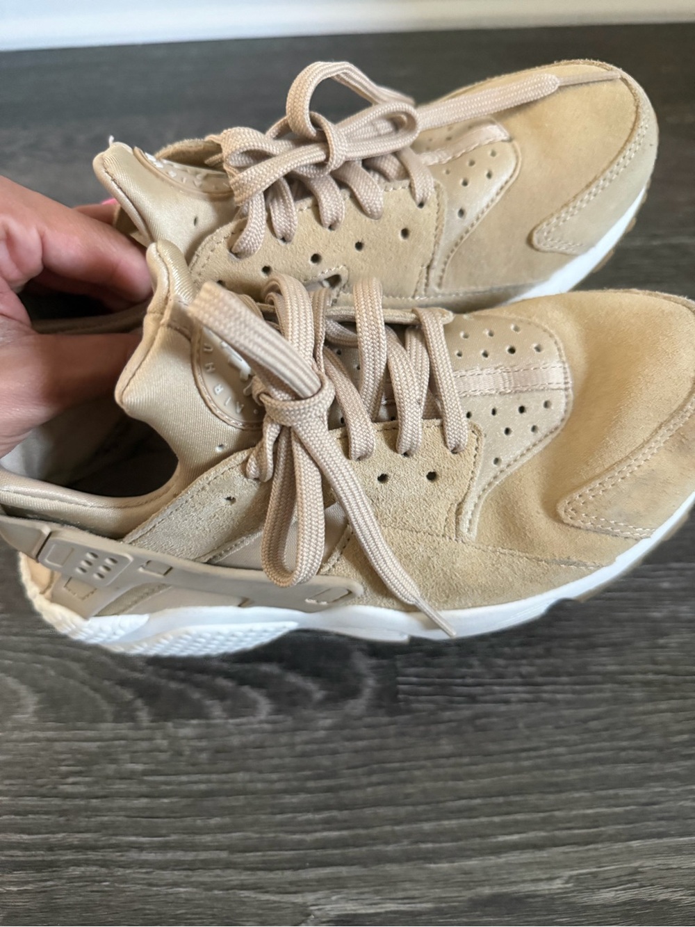Nike Wmns Air Huarache Run SD 'Mushroom' - Picture 14 of 16